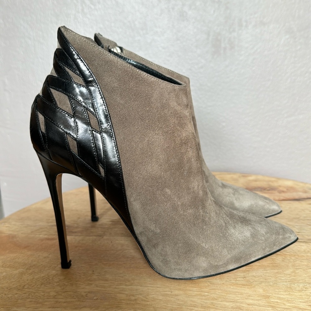 Suede/Leather Booties, Alejandro Ingelmo, Size 39